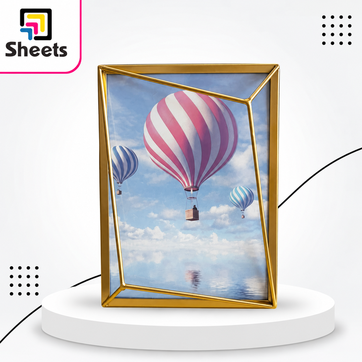 8474 - ( كود 8474 ) - ( القسم Gift Shop ) - ( الصنف Frame Metal Gold ) سعر البيع 275 Modern Geometric Metal Photo Frame – Gold - Image 1